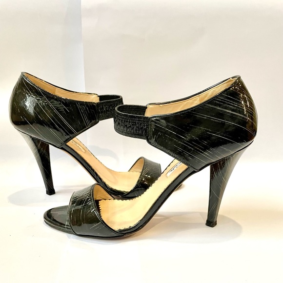 Oscar de la Renta Open Toe Sandals Black Patent - Picture 2 of 10